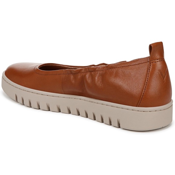 NWT Vionic Uptown Ballet Flat Slip on in Tan Leather 9.5W - Picture 8 of 8